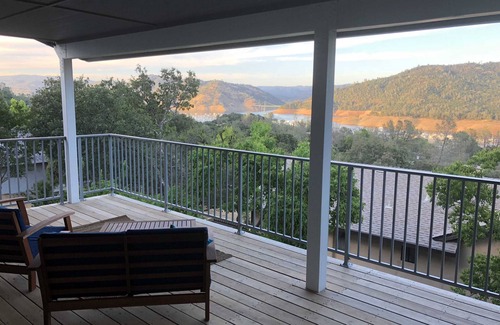 Oroville East House | The Beautiful Lake Oroville Vacation Home with Gorgeous Lake Views!