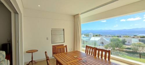 Plettenberg Bay Apartment | The Bella - 6 Sleeper - Sea Views Pool & Patio
