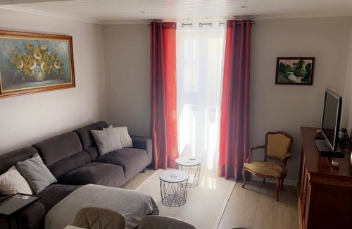 Montceau-les-Mines Apartment | The Bellevue - your home away from home