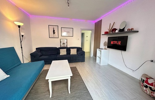 Rivazzurra Apartment | The Best Place in Rimini-Sea 200m-Restaurants-Peace-Markets In Walkingmoveonfoot