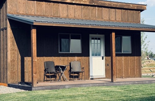 Three Forks Cabin | The Best View In Three Forks & A Short Walk to Downtown!
