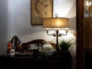 San Chao Pho Suea Bed & Breakfast | The Bhuthorn Bed & Breakfast