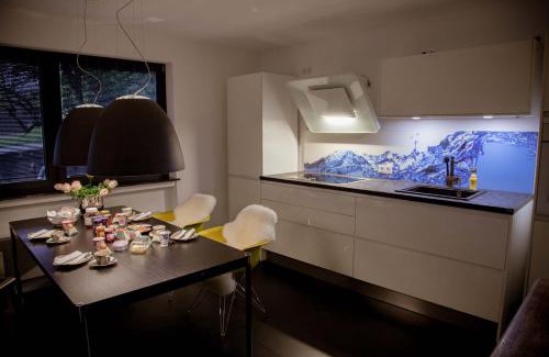 Schlitz Apartment | the birdy mountains luxury lodge 146qm, Sauna, Entertainment