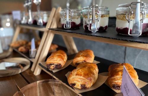 Dalton-in-Furness Bed & Breakfast | The Black Dog Inn