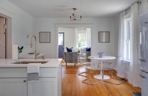 Southwest Raleigh House | The Blue Bungalow- NC State, ITB, Cameron Village