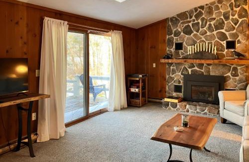 Moultonborough House | The Blue Door Cabin