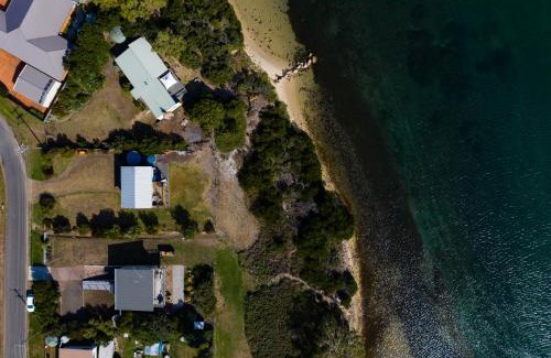 Coles Bay House | The Blue House