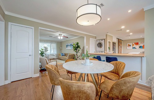 Willow Meadows/Willowbend Area House | The Blue House