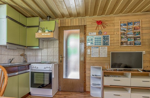 Gorenja vas-Poljane Ski Chalet | The Blueberry Lodge With Whirlpool, Gorenja Vas, Slovenia