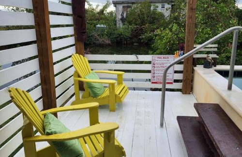 Vista Del Mar Bed & Breakfast | The BNB on Triggerfish Close to the airport