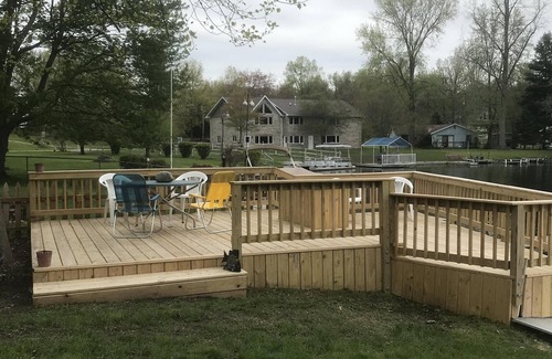Kendall House | The Boat House - Cozy cottage on beautiful Gravel Lake