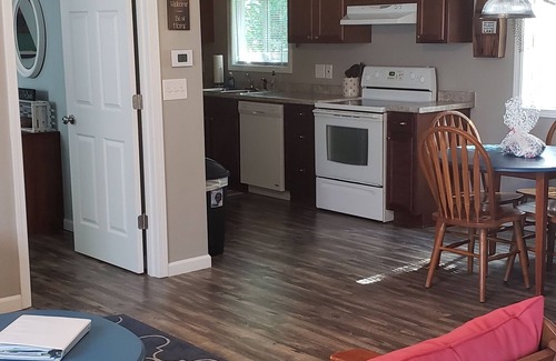 North Lakeport Cottage | The Boathouse Cottage