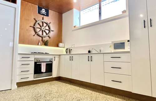 Tamarama Apartment | The Bondi Sandstone Apartment
