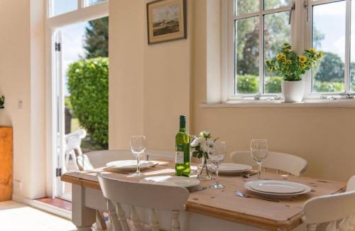 Rodmersham House | The Bothy - Charming home on a working farm