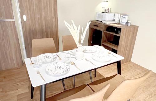Taman Bukit Pantai Apartment | The Bourke - Bangsar Trade Centre