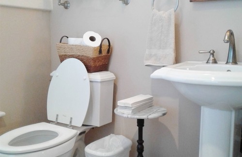Louisa Bed & Breakfast | The Boxley Place Inn