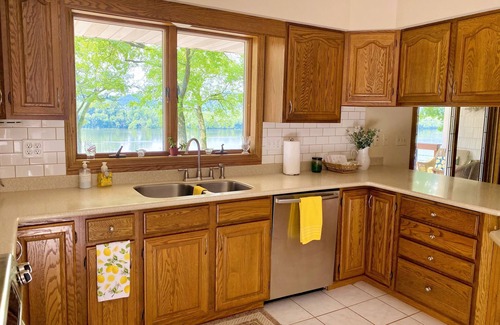 Trempealeau House | The BRD Nest Mississippi River views backdropped by majestic Minnesota bluffs