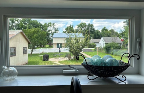 New Oxford House | The Brick house on Lincoln-Walk to Shops, 15 Min to Gettysburg