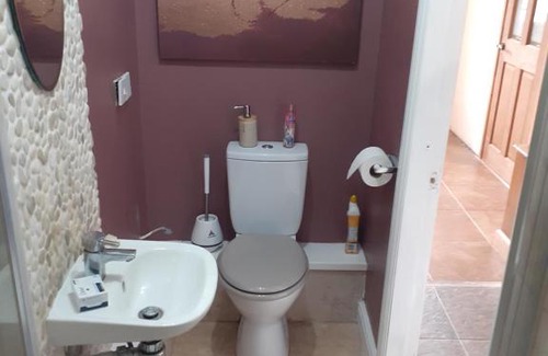 Repps with Bastwick Bed & Breakfast | The Broads B&B with Private Shower room and WC