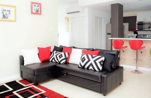 New Kingston Apartment | The Brompton's @ Home