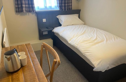 Woodfalls Hotel | The Bull Hotel
