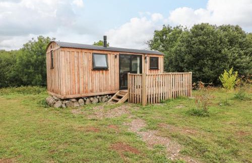 Cosheston House | The Bumblebee