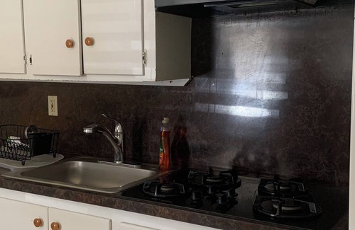 Gonzales House | The Burnside House. Charming Bungalow in the center of Gonzales