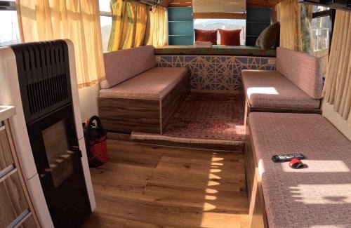 Masade Apartment | The Bus