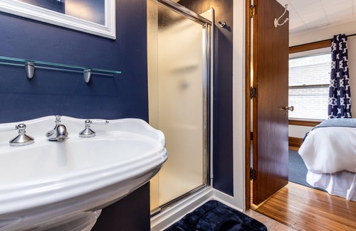 Downtown Niagara Falls Bed & Breakfast | The Butler House B&B