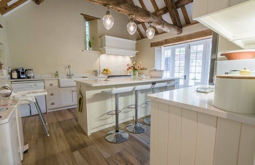 Redbrook House | The Buttery is the stunning Garden Wing of Tan House Newland in Forest of Dean