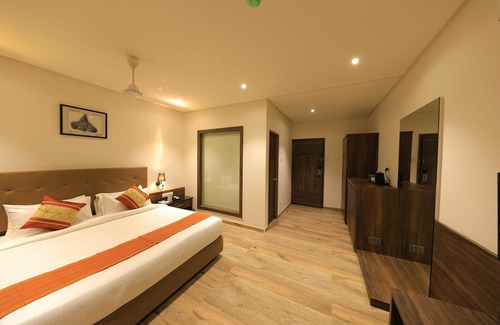 Junagadh Hotel | The Byke Suraj Club