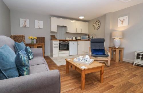 Scawton House | The Byre