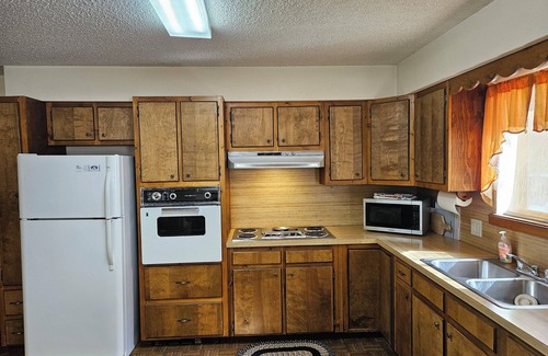 Nathrop Cabin | The Cabin - just what you need for a mountain get-a-way!