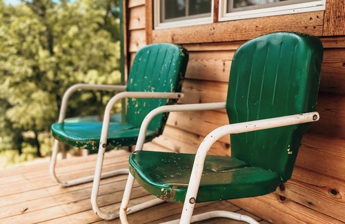 Iron Post Cabin | The Cabins at Bent Pine Ranch ~ Cabin #4