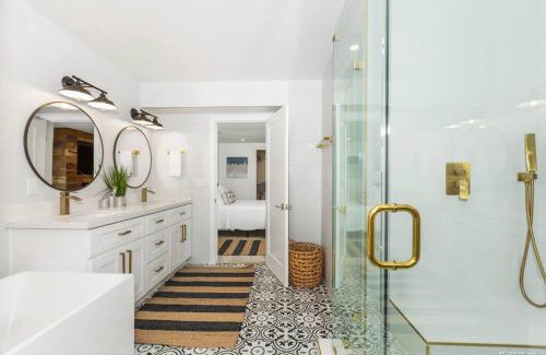 Mission Hills House | The California II - Mission Hills Hideaway