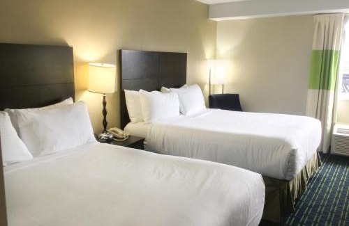 Charleston Hotel | The Capitol Hotel