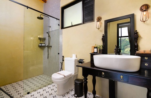 Hildummulla Hotel | The Capoe House