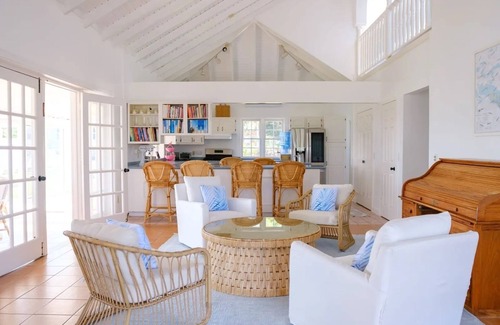 Charlestown Villa | The Captain's House 3 Bed Villa with pool, gardens, peak & ocean views