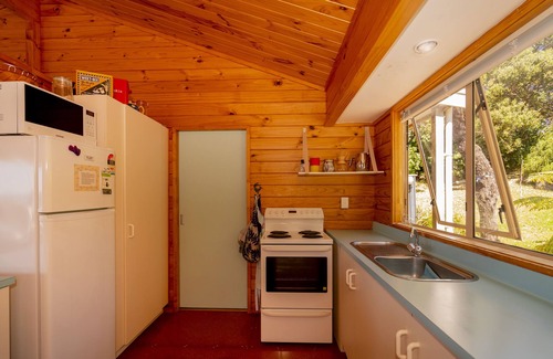 Onemana House | The Captain's Lookout - Onemana Holiday Home