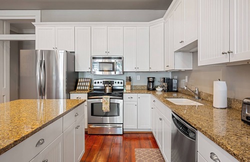 Historic District - North House | The Captain’s House on York Street, Savannah