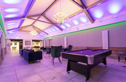 Dobcross House | The Carriage House.