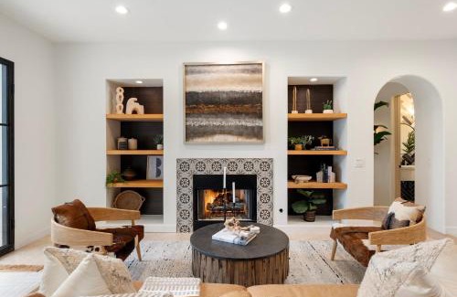 Camelback Park Estates House | The Casa Del Sol Experience - Old Town Villa