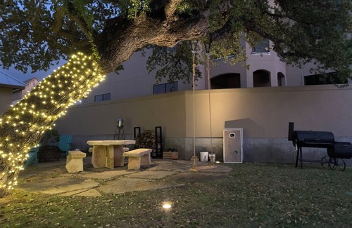 Gruene House | The Casitas At Gruene, #4 Safari Casita