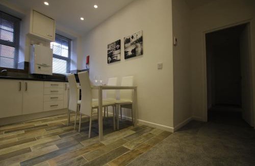 Tredegar Apartment | The Castle Lodge