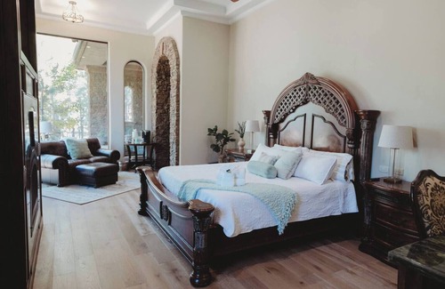 Flagstaff Other | The Castle – Luxury Northern Arizona Estate | Sleeps 17