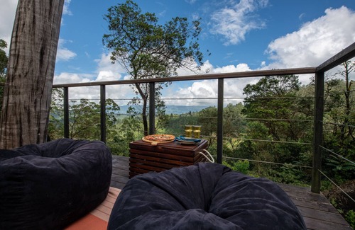 Lindula Villa | The Cavern