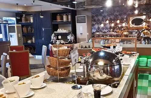 Gadong Hotel | The Centrepoint Hotel