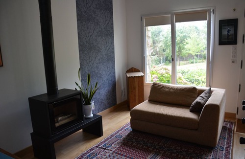 Flore Cottage | The charm of an outbuilding in the heart of a garden near the historic center