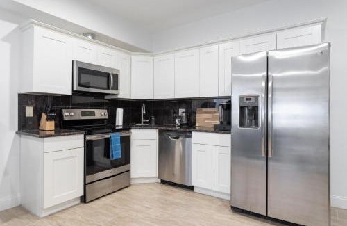 Chinatown Apartment | The Cherry Suites - Chinatown