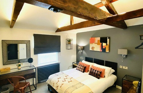 Kingston Blount Bed & Breakfast | The Cherry Tree